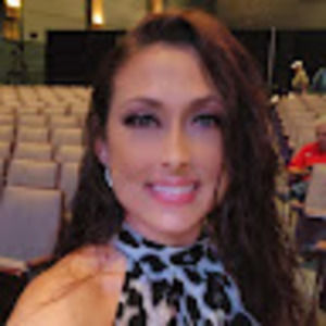 Meet your Posher, Tania